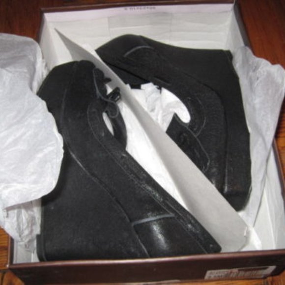 Jeffery Campbell Allison Vintage Platform Penny Loafers NIB - Picture 3 of 8